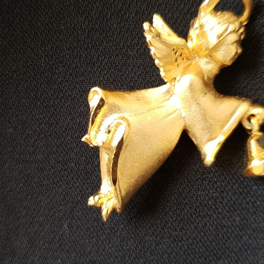 3/$20 Vintage Angel Pin